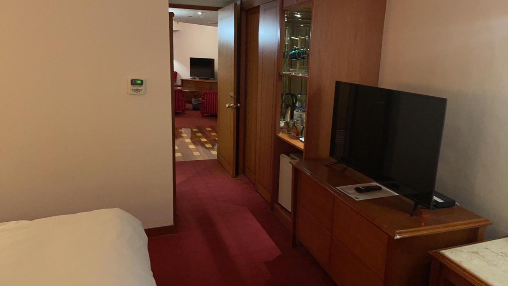 Hotel Avenue 新竹市 エクステリア 写真